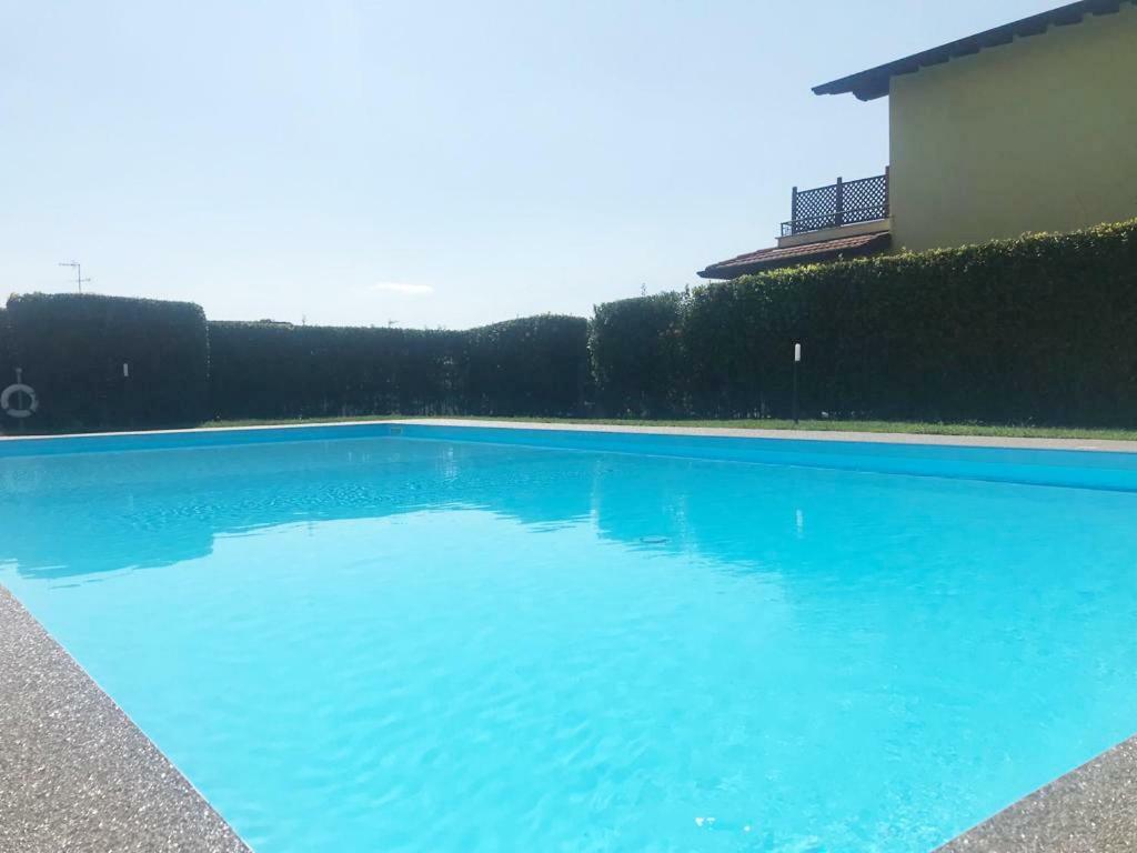 Villa The Sweet Rose With Pool Manerba del Garda Exteriör bild